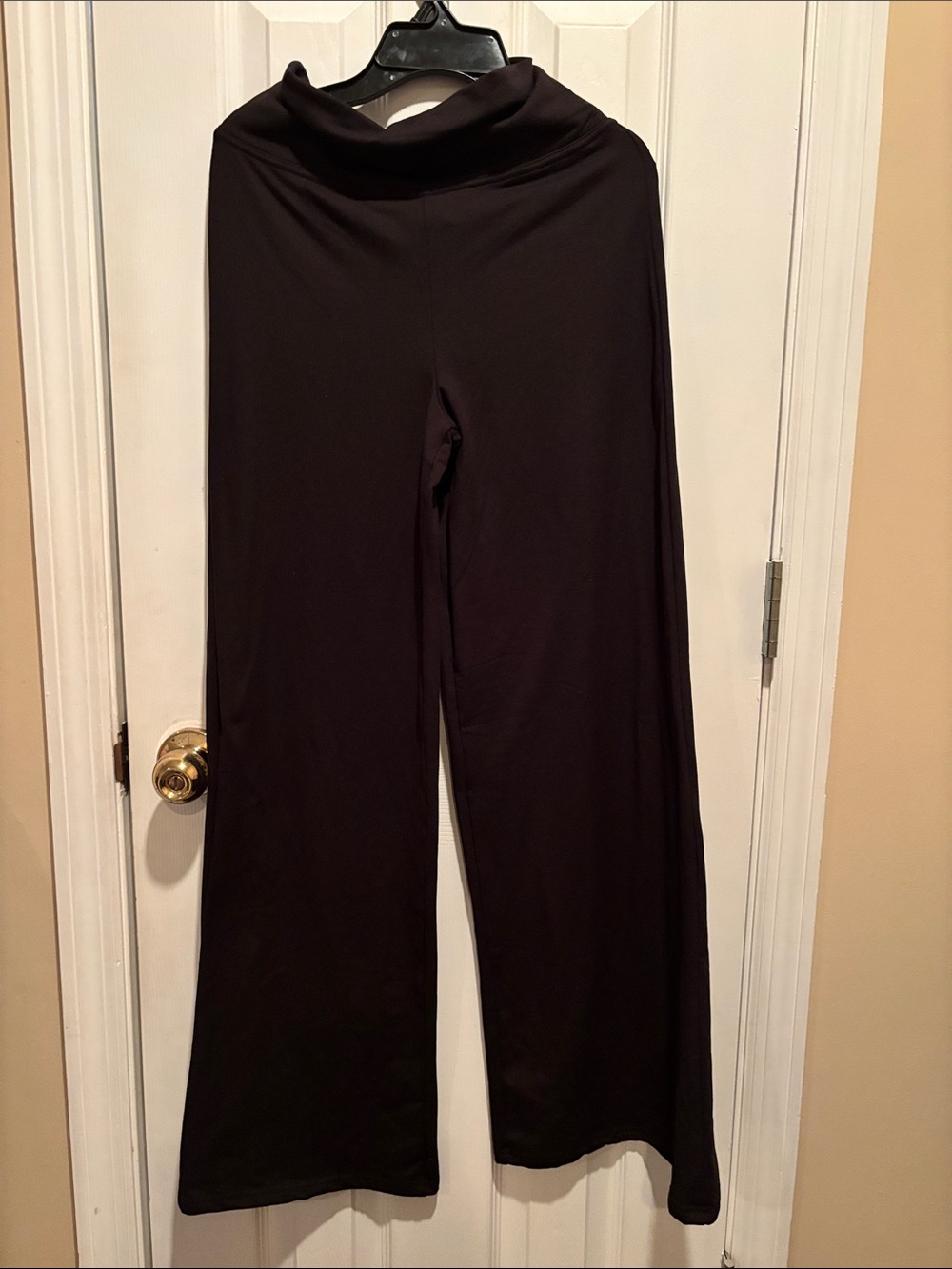 shosho Black Wide Leg Ponte-Style Pants